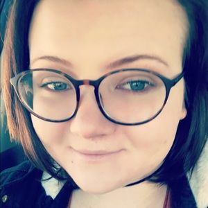 Meet your Posher, Allysa